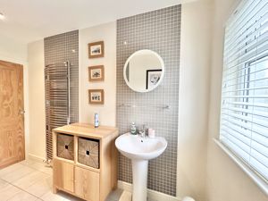 Photo 14- click for photo gallery